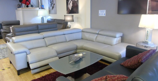 Gap electric recliner corner grey £1499 (SWANSEA SUPERSTORE)