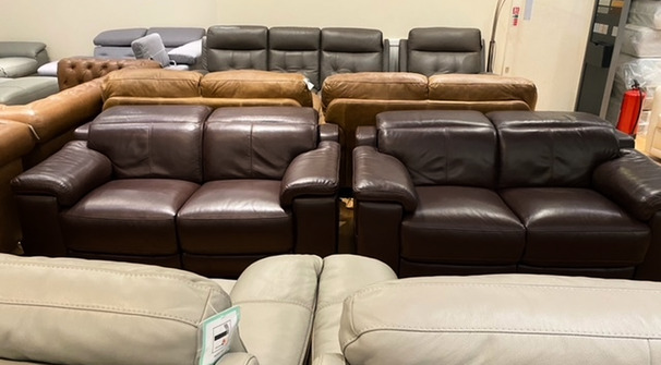 LIMOGE ELCTRIC RECLINER 2 SEATER AND 2 SEATER BROWN £1799 (SWANSEA SUPERSTORE)