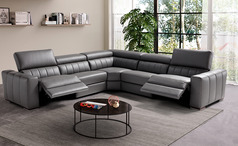 JOHNNY - Click for more details