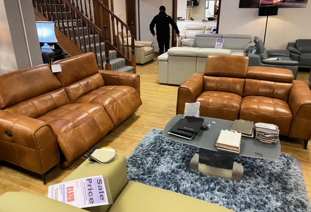 DAX ELECTRIC RECLINER 3 SEATER AND 2 SEATER TAN £3999 (SWANSEA SUPERSTORE)