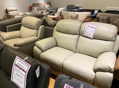 BARCELONA ELECTRIC RECLINER 2 SEATER AND RECLINER CHAIR STONE £1499 (SWANSEA SUPERSTORE) - Click for more details