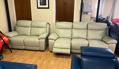 BAXTER ELECTRIC RECLINER 3 SEATER AND 2 SEATER £1999 (SWANSEA SUPERSTORE) - Click for more details