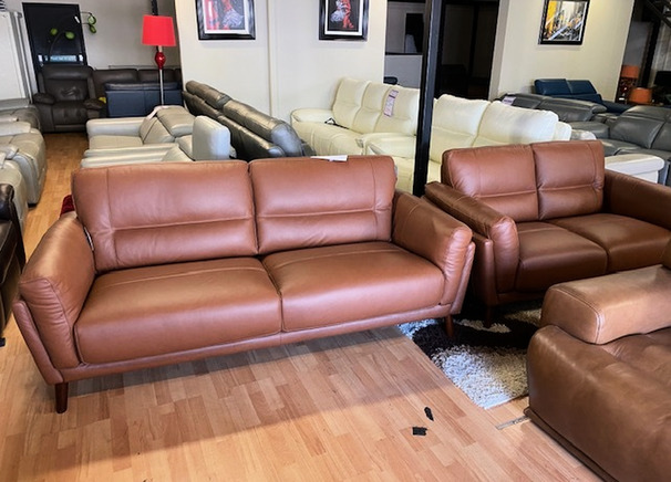 CARMEL TAN LEATHER 3 SEATER AND 2 SEATER £1499 (SWANSEA SUPERSTORE)