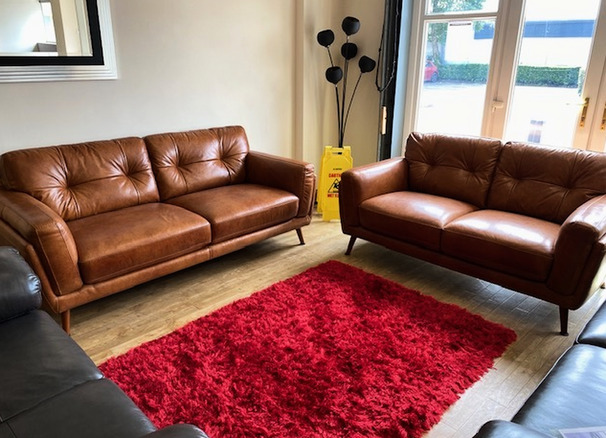 CADIZ 3 SEATER AND 2 SEATER VINTAGE TAN £2199 (SWANSEA SUPERSTORE)