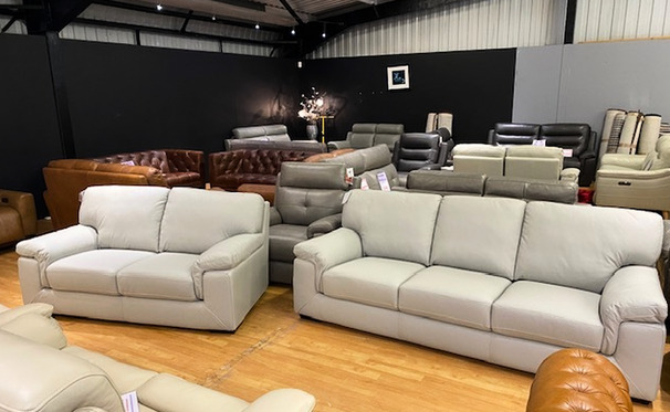 CALIAS 3 SEATER AND 2 SEATER LIGHT GREY £1999 (SWANSEA SUPERSTORE)